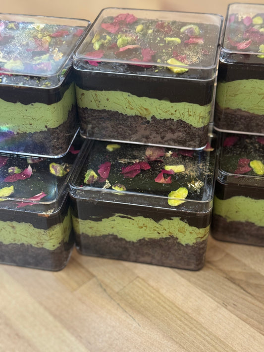 Dubai Chocolate Cloud Cake