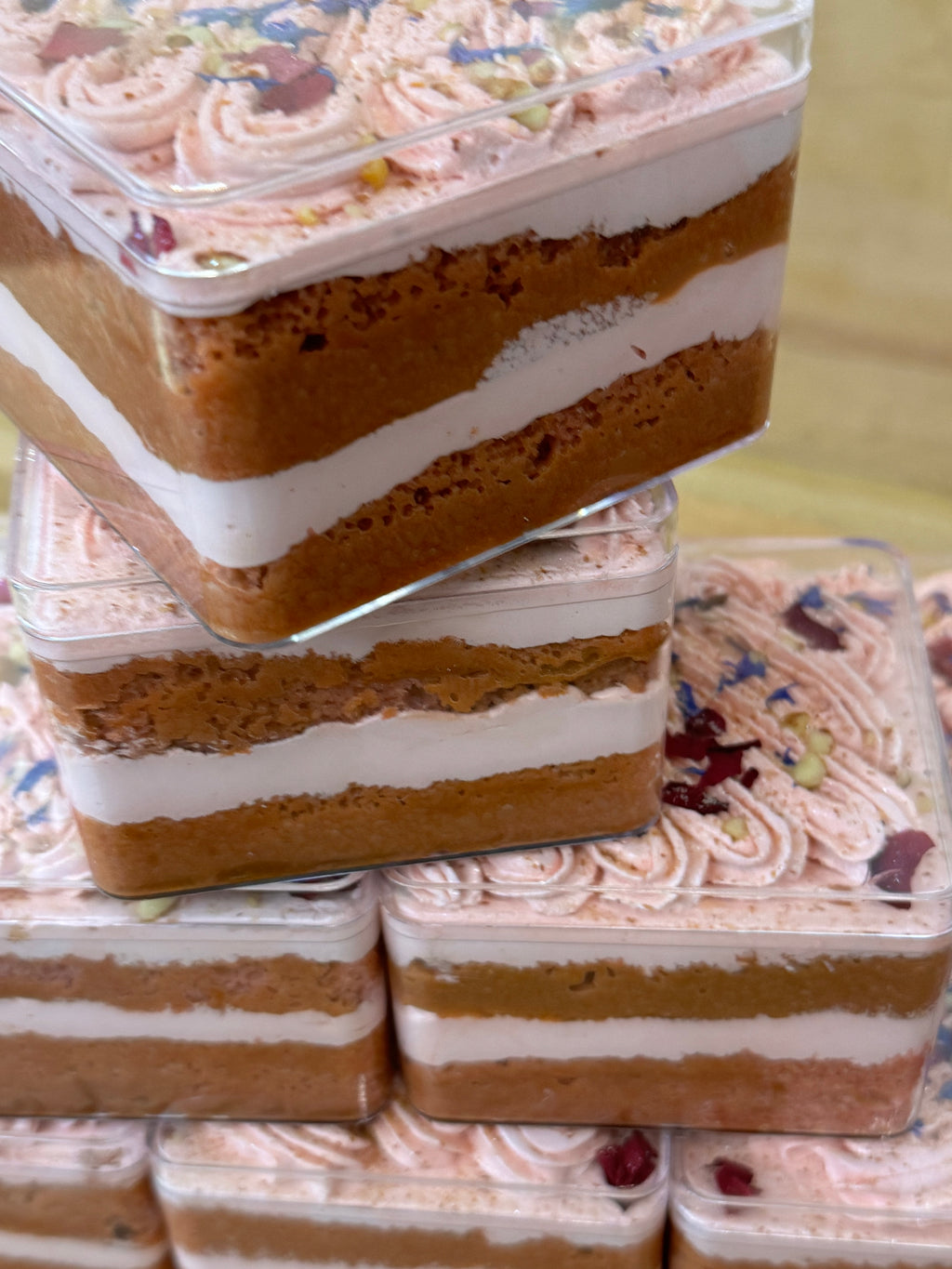 Kashmiri Chai TEAramisu