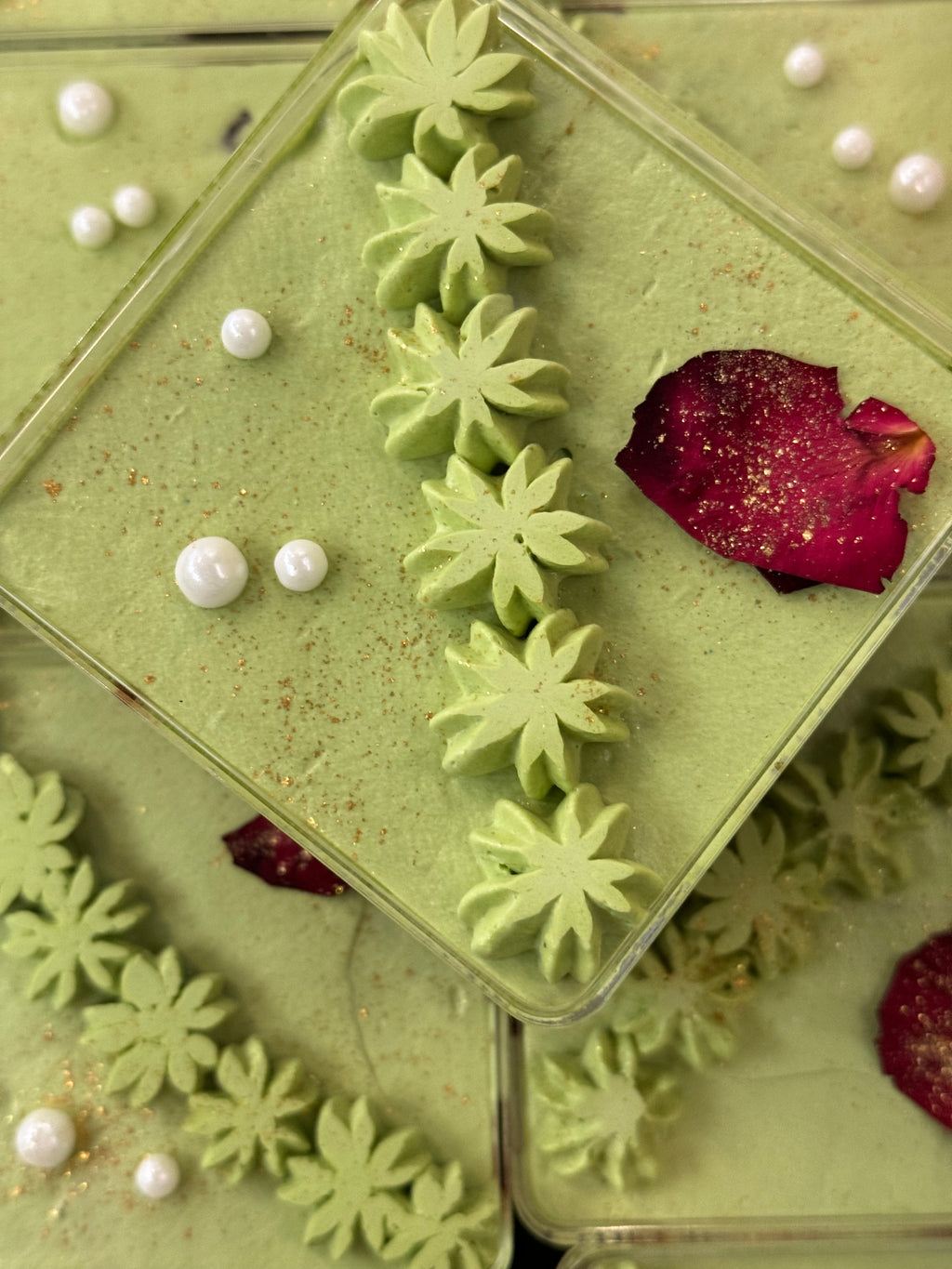 Dubai Strawberry Gold Milk Cake