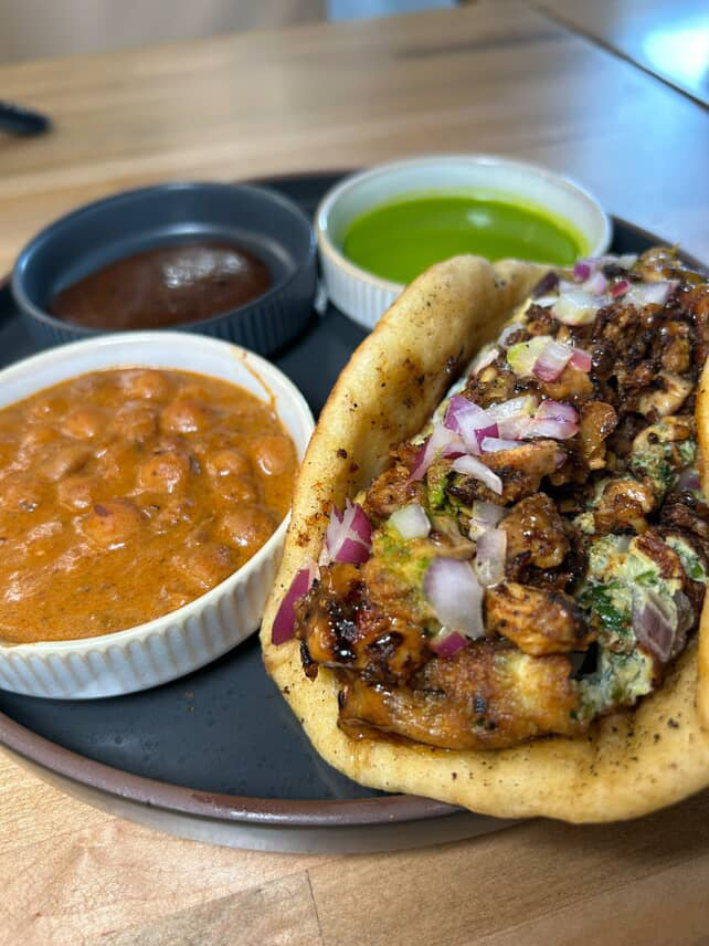 Omelet Roghani Naan Roll, with Chicken, Chicken Roghani Naan Roll