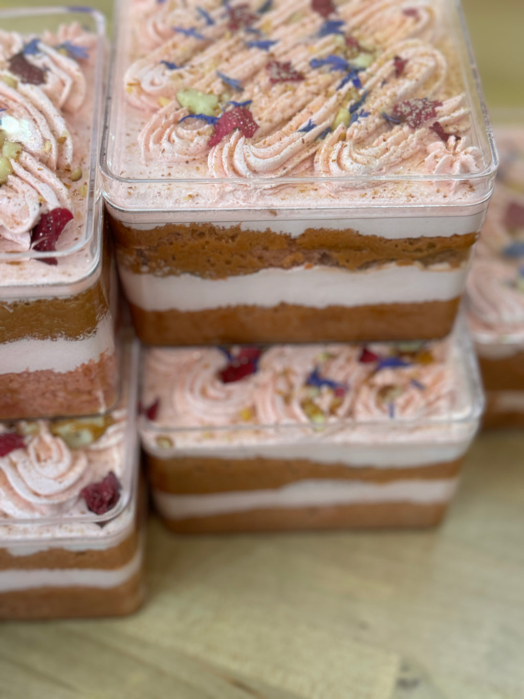 Kashmiri Chai TEAramisu