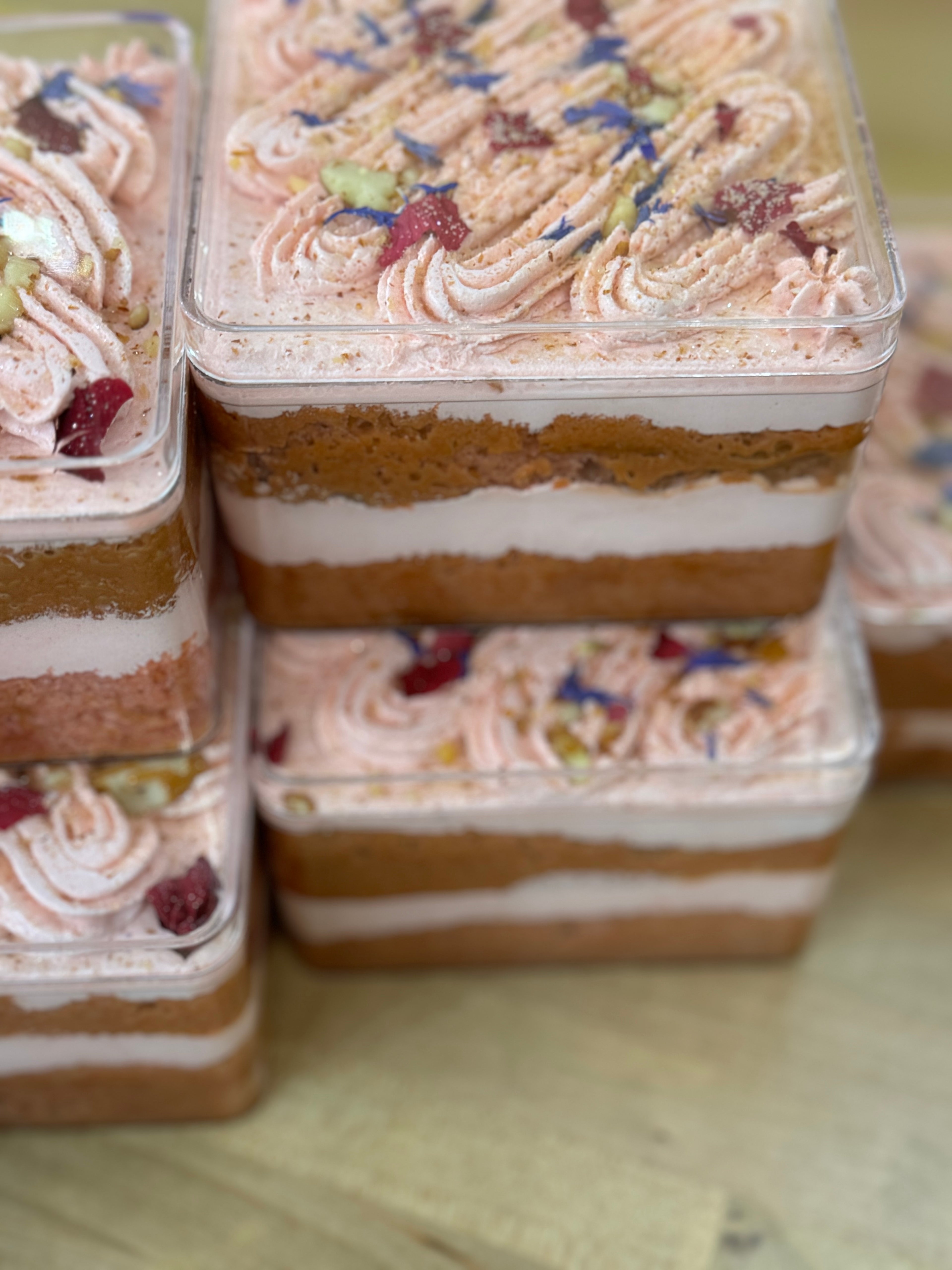 Kashmiri Chai TEAramisu