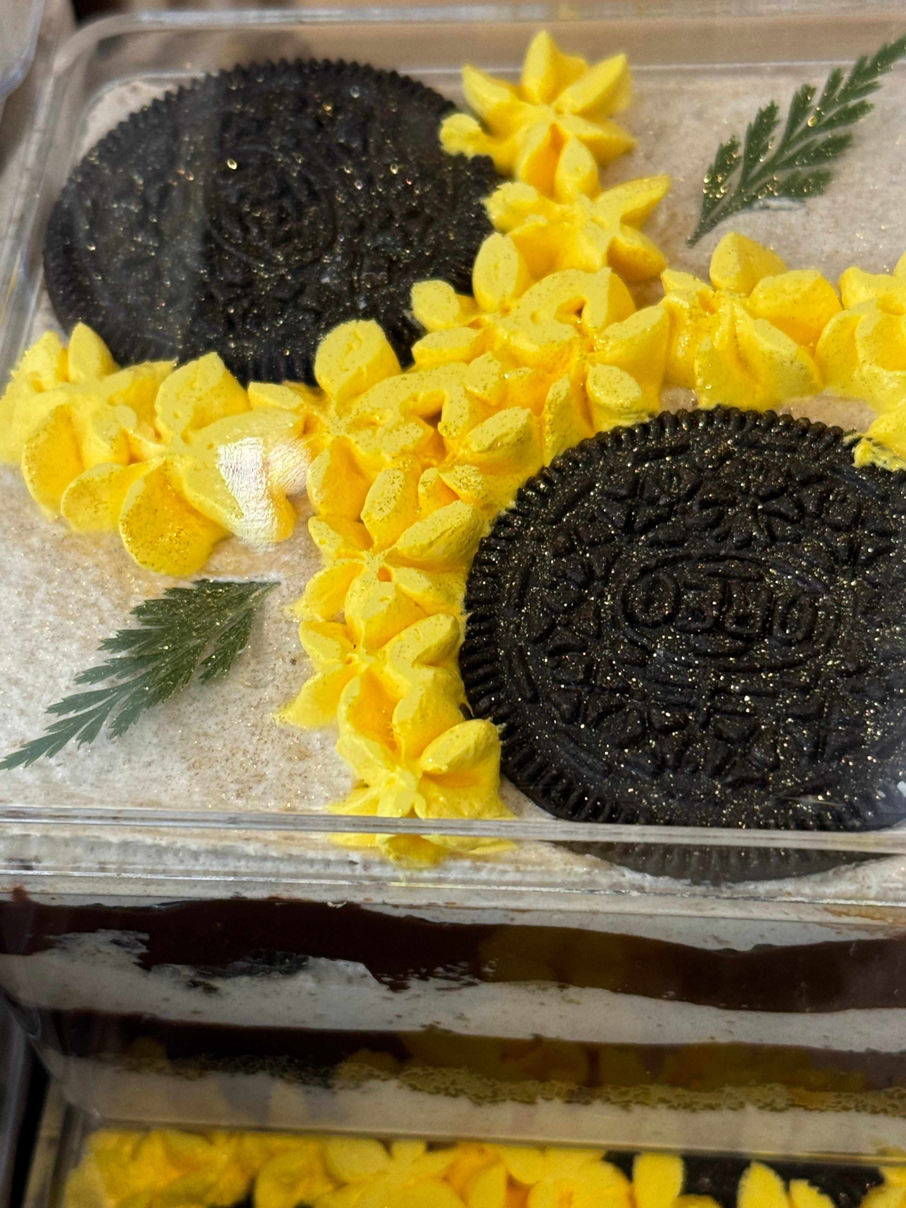 Oreo Addiction Cloud Cake